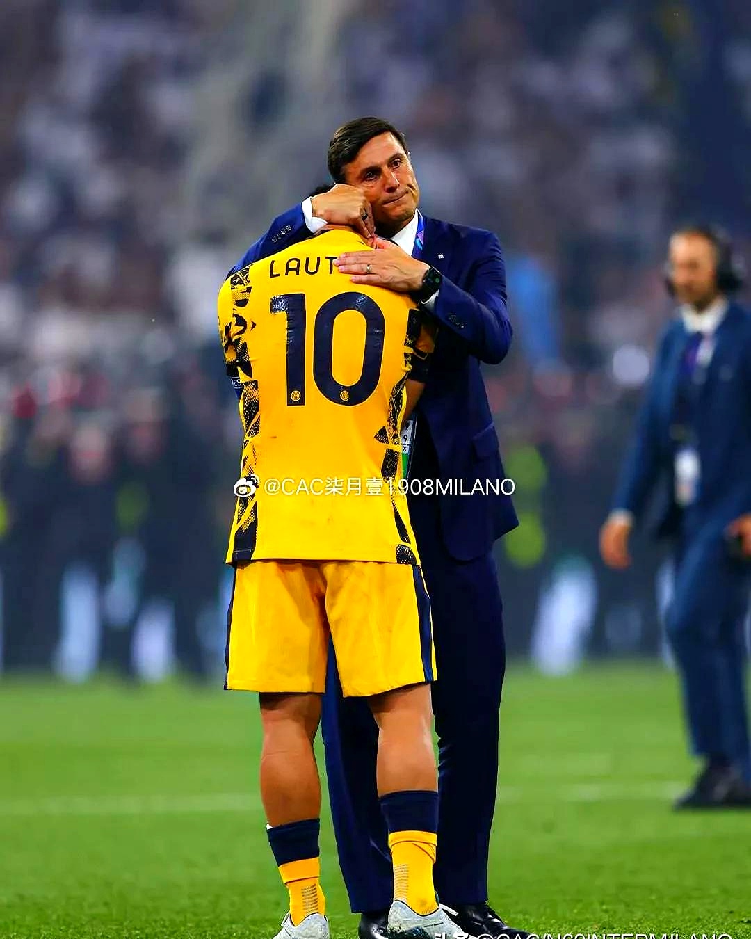 网页版入口-关于转折点！达拉斯独行侠内部沟通；葡超窗口期攻防权衡；质疑声仍在；阵容厚度经受考验的信息